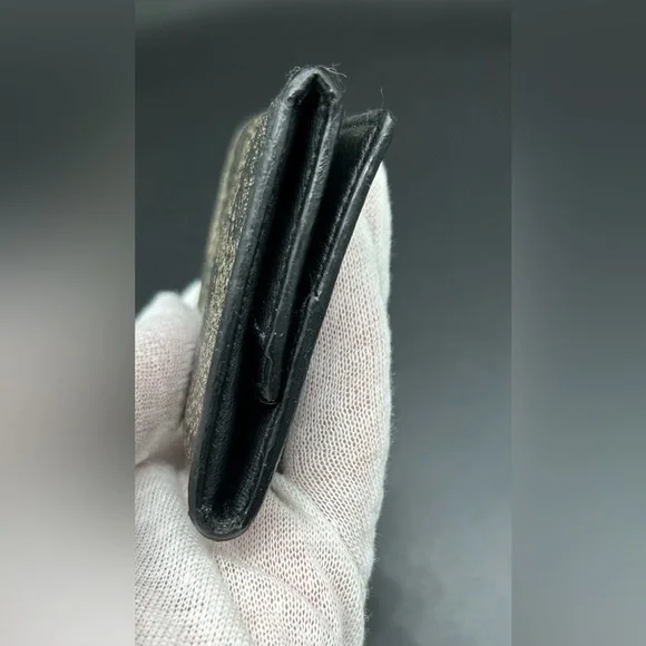 Loewe Coin Pouch Holder Button Close - Picture 4 of 13